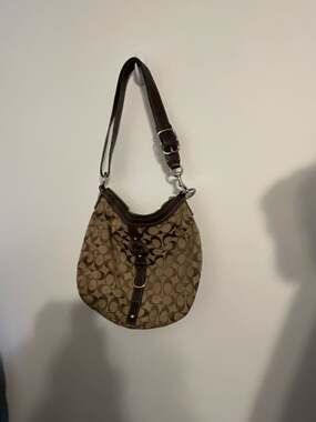 Coach Vintage Signature Handbag Shoulder Bag Tan F14446